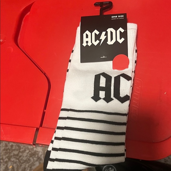 AC/DC | Underwear & Socks | Acdc Mens Casual Socks In Black And White ...